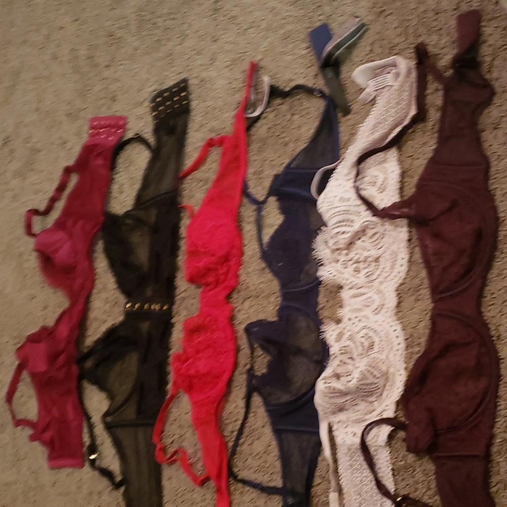 Victoria secret unlined no padding bras. All 6 in bundle.